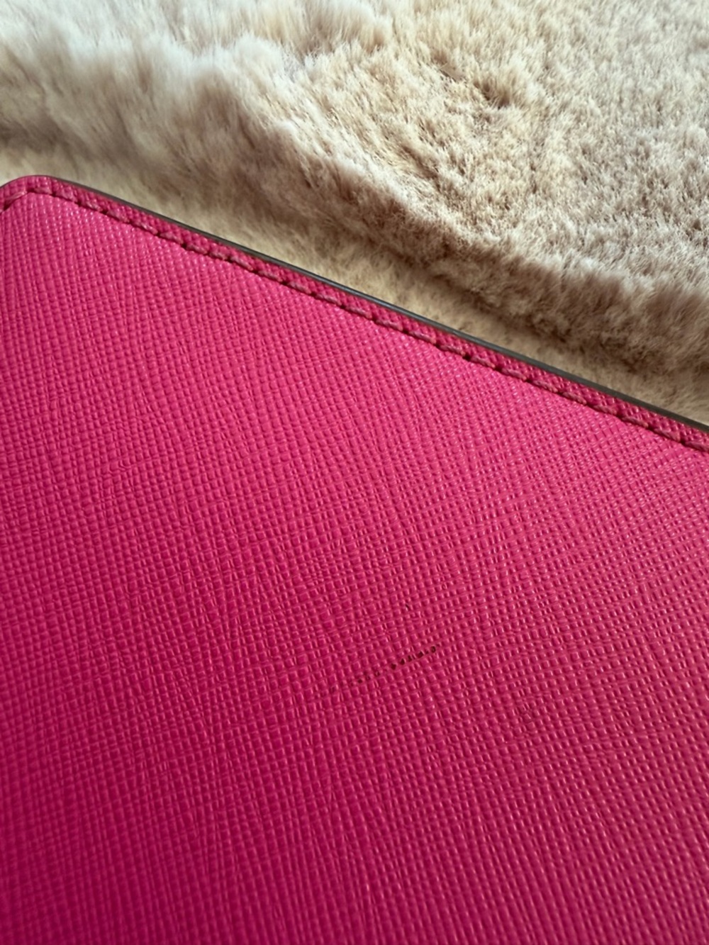 Tory Burch Fuchsia Zip Wristlet Wallet with Gold Logo - Picture 5 of 7